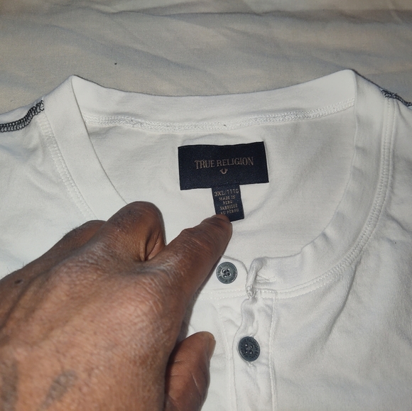 Long sleeve true religion Tee - Picture 4 of 4